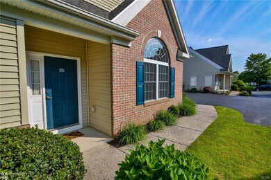 4876 Derby Ln unit 35B, Macungie, PA 18062 - photo 3