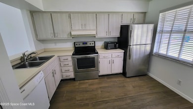 2016 Grant Place unit 101, Melbourne, FL 32901 - photo 2