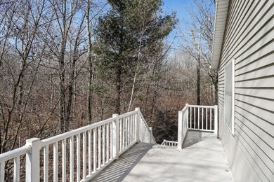 023-photo-deck-6892793