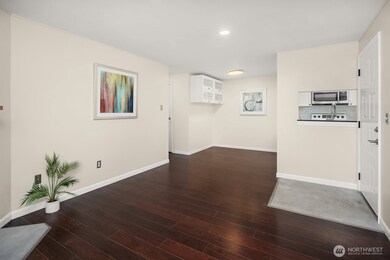 14200 NE 171st St unit E105, Woodinville, WA 98072 - photo 7