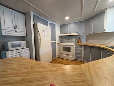 2027 Providence Ln, Bushnell, FL 33513 - photo 5