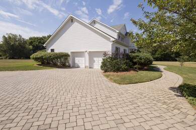 06_Two-Car Garage-1
