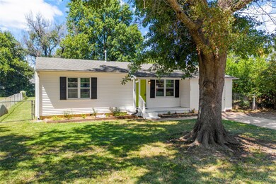 1113 N Muskogee Ave, Claremore, OK 74017 - photo 6