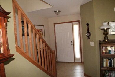 897 Sumac St, Oregon, WI 53575 - photo 5