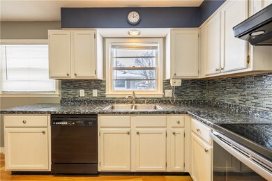 Kitchen: New Stove in 2020