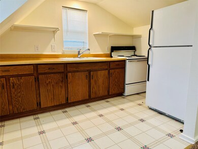 402 S Bryan-Belt Line Rd, Mesquite, TX 75149 - photo 6