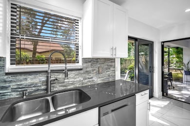 3443 Laurel Oaks Ln unit 607, Hollywood, FL 33021 - photo 4