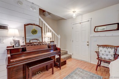 Entry area with large coat closet