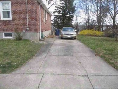 30 Glenham St, West Roxbury, MA 02132 - photo 5