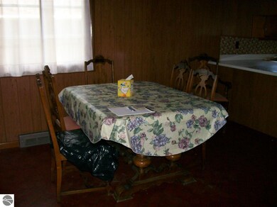 1611 S Ogemaw Trail, West Branch, MI 48661 - photo 5