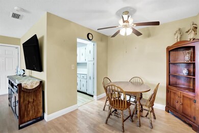 Living Rm