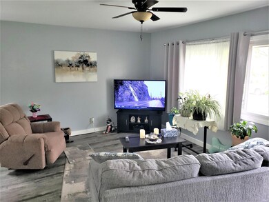 2413 Meadow Dr, Lafayette, IN 47909 - photo 4