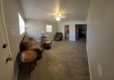 7914 Santa Monica Ct, El Paso, TX 79915 - photo 3