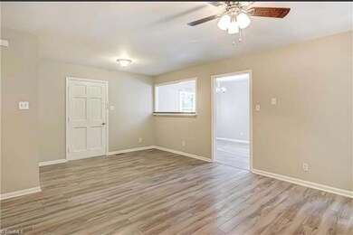 211 Auden Dr, Greensboro, NC 27406 - photo 7