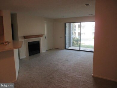 1508 Summerchase Ct unit C, Reston, VA 20194 - photo 4