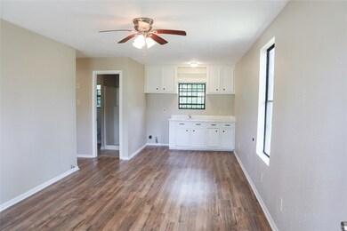 8007 Lawn St, Houston, TX 77088 - photo 3