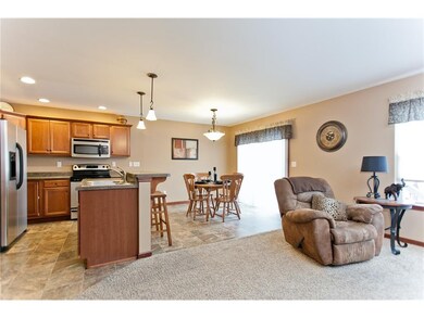 424 Moose Dr NW, Cedar Rapids, IA 52405 - photo 5