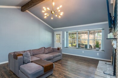 16707 Oxnard Ln, Friendswood, TX 77546 - photo 6