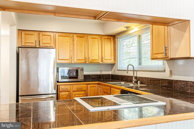 65 Windwhisper Ln, Annapolis, MD 21403 - photo 6