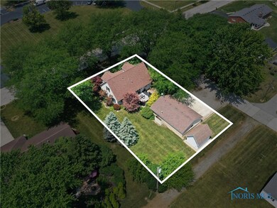 215 Cherry St, Genoa, OH 43430 - photo 2