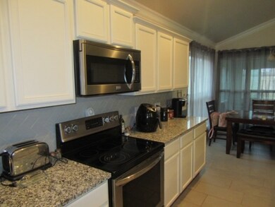 802 E 95th St, Odessa, TX 79765 - photo 2