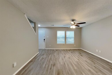 1901 Doecrest Dr, Denton, TX 76210 - photo 3