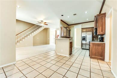 1812 Lancaster Dr, Edmond, OK 73012 - photo 5