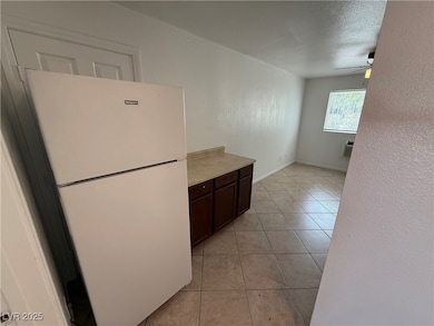 5330 Swenson St unit 63, Las Vegas, NV 89119 - photo 4