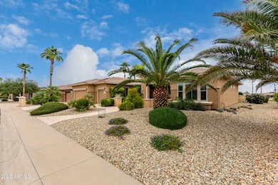 17121 W Whitmore Hall Ln, Surprise, AZ 85387 - photo 4