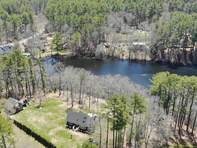 56 Wapping Rd, Kingston, MA 02364 - photo 3