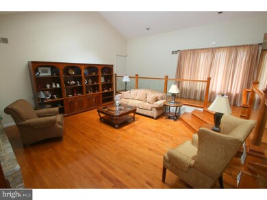 4532 Marvin Dr, Emmaus, PA 18049 - photo 2