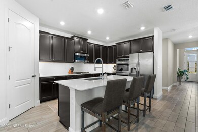 2672 Alexia Cir-6