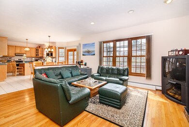 57 Turning Mill Ln, Quincy, MA 02169 - photo 7