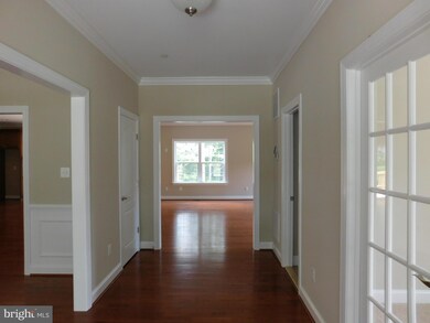 1082 Claypipe Dr, Huntingtown, MD 20639 - photo 4