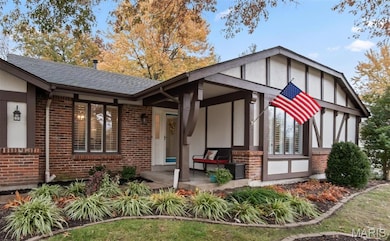 1942 Pine Run Dr, Chesterfield, MO 63017 - photo 4