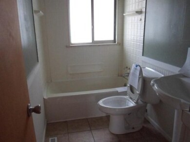 916 Willow Spring Dr, Michigan City, IN 46360 - photo 5