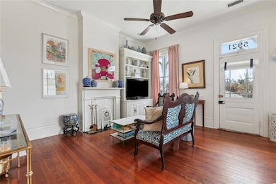 5921 Tchoupitoulas St unit 5921, New Orleans, LA 70115 - photo 4