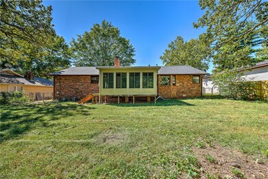 705 Woodland Dr, Rogers, AR 72756 - photo 2