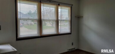 4012 N Pine St, Davenport, IA 52806 - photo 4