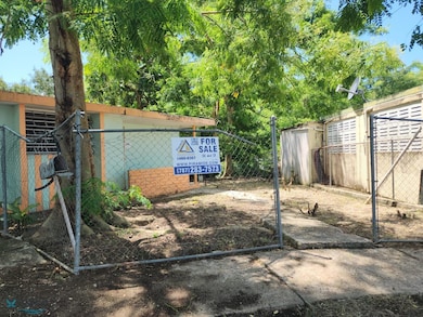 calle 1 Colinas de Vista Alegre unit X-13, Bayamón, PR 00956 - photo 4