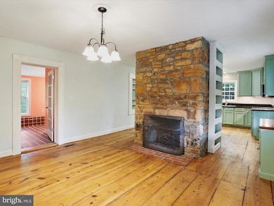 1211 Mt Hebron Rd, Strasburg, VA 22657 - photo 5