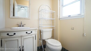 148 Cheshire Place, Staten Island, NY 10301 - photo 7