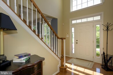 7558 Hummingbird Ct, Sykesville, MD 21784 - photo 2