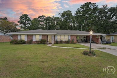 422 Woodcliff Dr, Savannah, GA 31406 - photo 2