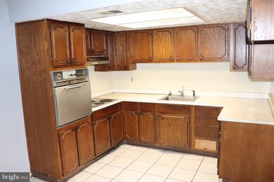 12711 Marquette Ln, Bowie, MD 20715 - photo 4