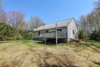 9 Old Fort Ln, Dunbarton, NH 03046 - photo 2