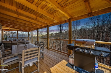 2247 Headrick Lead, Sevierville, TN 37862 - photo 4