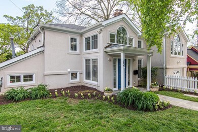 22 Wellesley Cir, Glen Echo, MD 20812 - photo 3