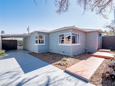 Gated courtyard and long driveway