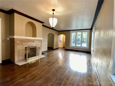 1374 Catalpa Dr, Dayton, OH 45406 - photo 6